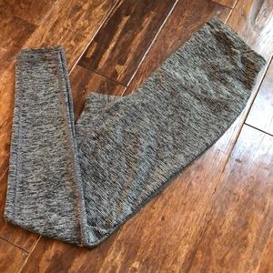 OLD NAVY Maternity leggings active ware size s